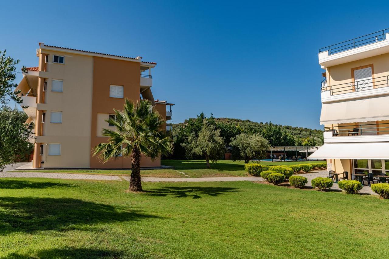الشقق الفندقية زاخاروفي  Anilio Plaza المظهر الخارجي الصورة