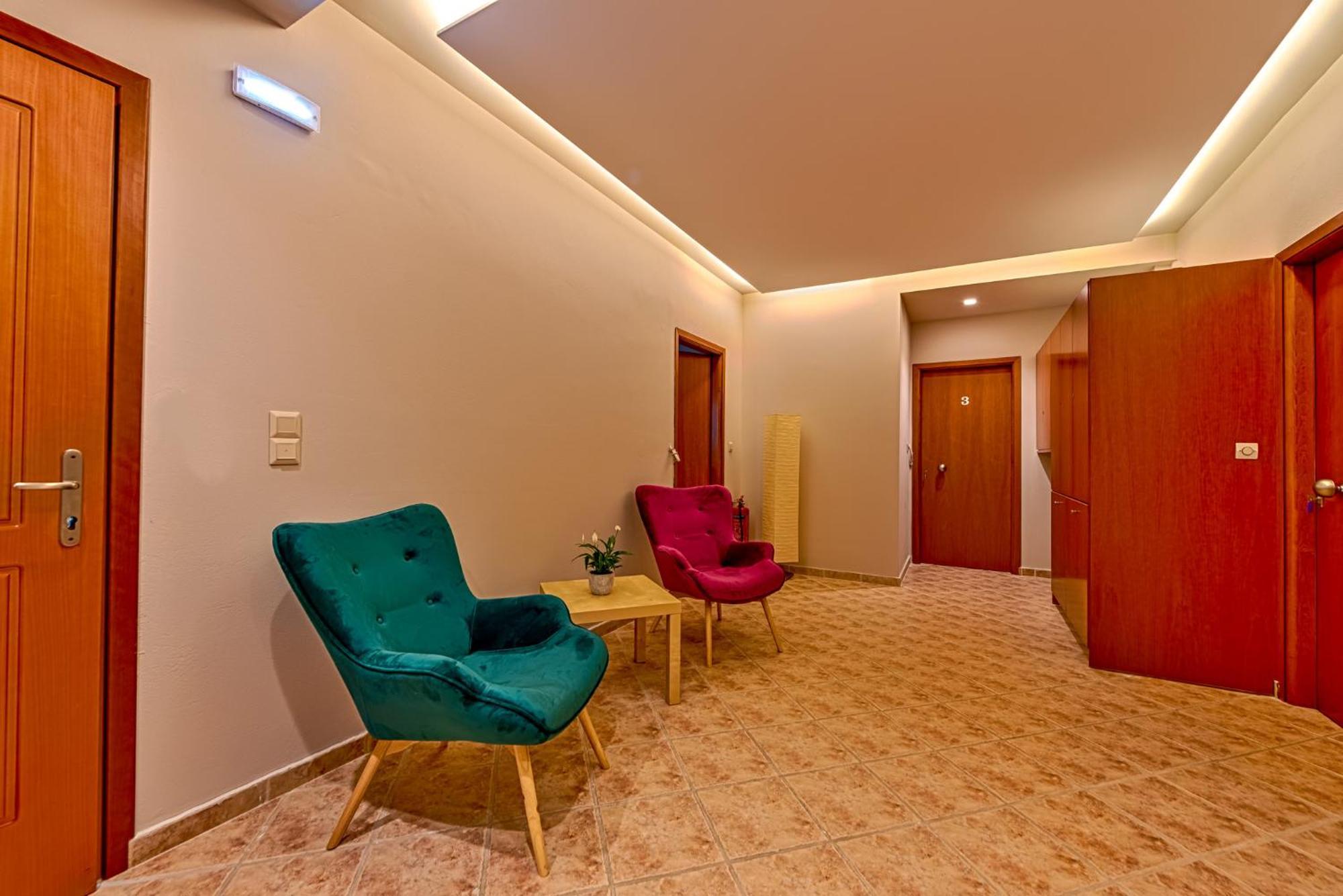 الشقق الفندقية زاخاروفي  Anilio Plaza الغرفة الصورة
