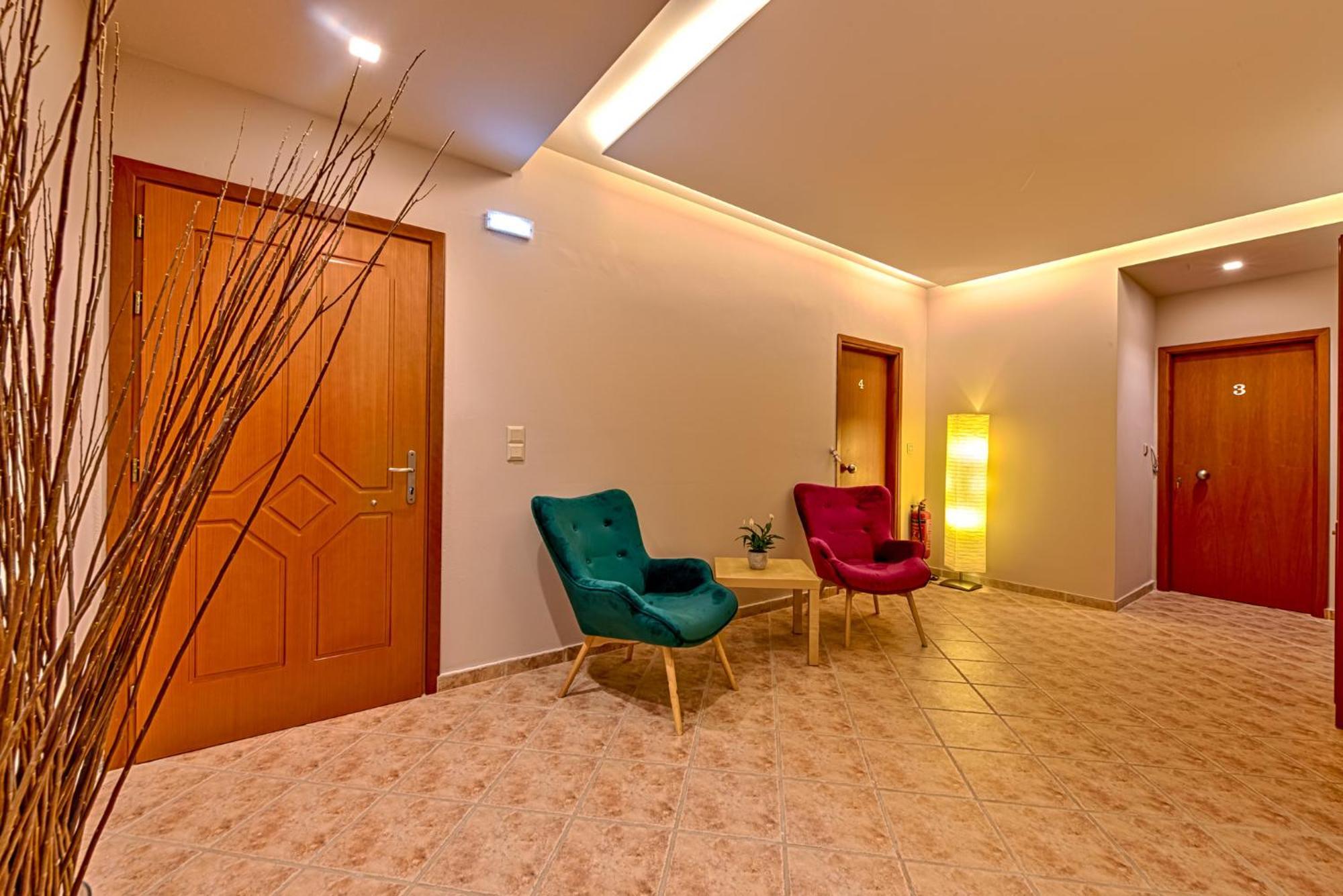 الشقق الفندقية زاخاروفي  Anilio Plaza الغرفة الصورة